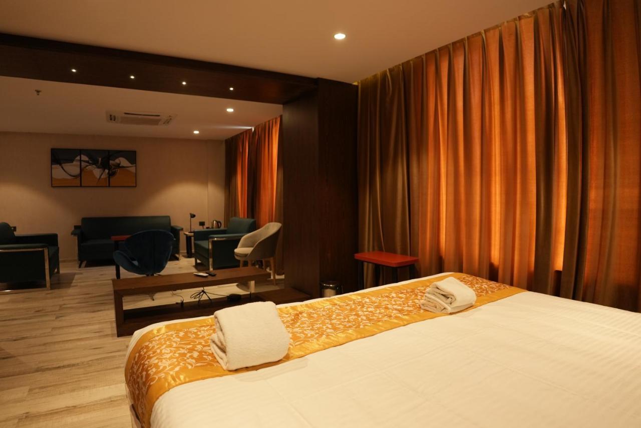 Hotel Ocean Vista Bay فيساخاباتنام المظهر الخارجي الصورة